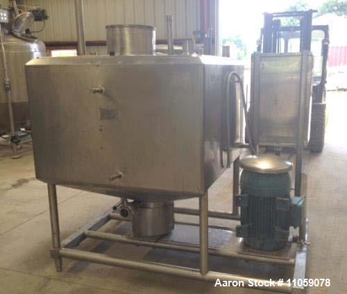 Used Cherry-Burrell 300 Gallon Jacketed Liquifier. Jacket rated 100 PSI at 300 Deg.F.  40 HP, 1770 RPM, 208-230/460 volt WEG belt drive. Has Cutler Hammer control box with size 3 starter. Skid is app...