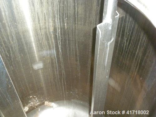 Used Walker Stainless Liquifier, 500 Gallon, model PV-Liquiverter, 316L stainless steel, vertical. Jacketed tank 52'' diameter x 60'' straight side, dished top, coned bottom. #4 Sanitary internal rat...
