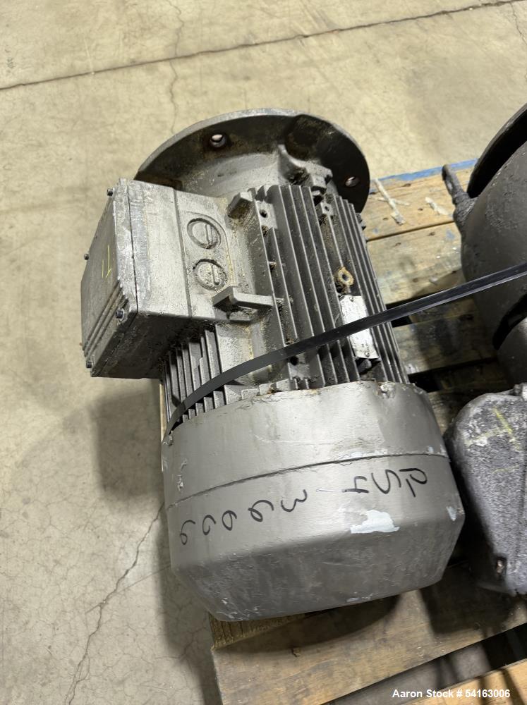 Walker 500 Gallon Jacketed Liquefier with Dual Motion Mixing System