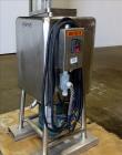 Used Norman Likwifier, 304 Stainless Steel, Approximate 17.5 Gallon, Vertical.