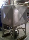 Used- Breddo 400 Gallon Likwifier/Liquefier, Model LDT-400. 316 S/S. Mounted on load cells. CIP Spray Ball; Last used in Foo...