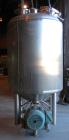 Used Walker Stainless Liquifier, 500 Gallon, model PV-Liquiverter, 316L stainless steel, vertical. Jacketed tank 52'' diameter x 60'' straight side, dished top, coned bottom. #4 Sanitary internal rat...