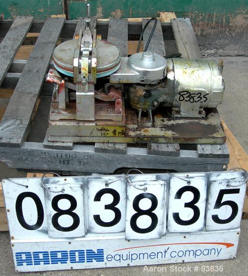USED: Hoover automatic muller, model 4B. Unit consists of (2) 7-1/2" diameter glass plates, one of which rotates at a constant speed over a stationary plate causing shear forces to develop which simu...