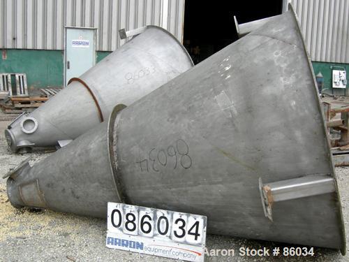 USED: J H Day Nauta mixer, 70 cubic foot working capacity, 304 stainless steel. Approximately 83" diameter x 115" straight side. Non-jacketed. 1/3 cover. Approximate 8" diameter pintle bearing bottom...