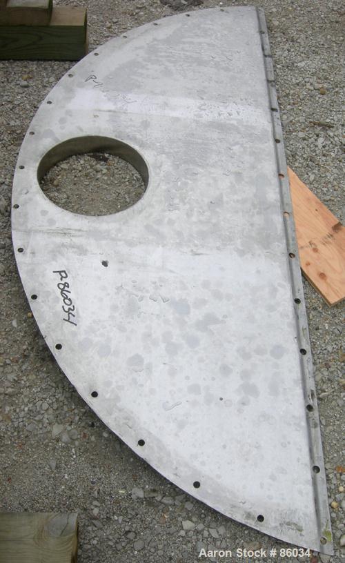 USED: J H Day Nauta mixer, 70 cubic foot working capacity, 304 stainless steel. Approximately 83" diameter x 115" straight side. Non-jacketed. 1/3 cover. Approximate 8" diameter pintle bearing bottom...