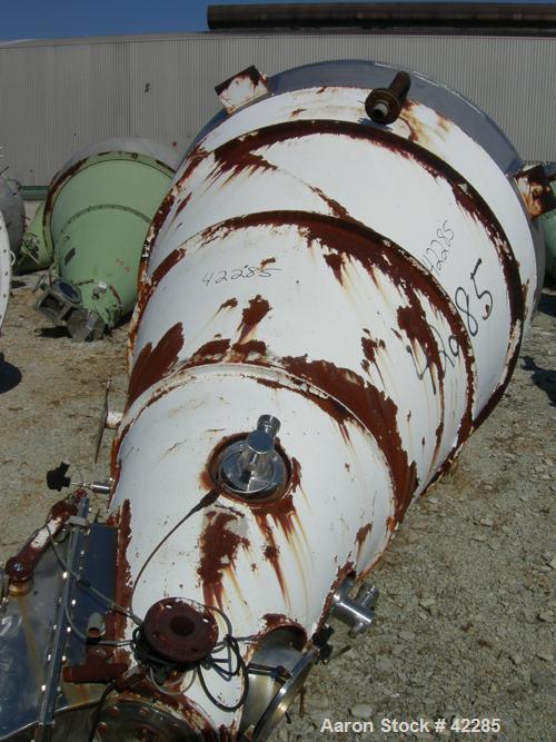 Used B.V. Nauta Mixer, 98 Cubic Feet, Type MBXU-35RWV, 316 Stainless Steel. Vacuum unit. 90" Diameter x 132" cone height. Jacketed, rated 10 psi at 212 deg F. Internal 191 psi/fv at 158 deg F. Bottom...