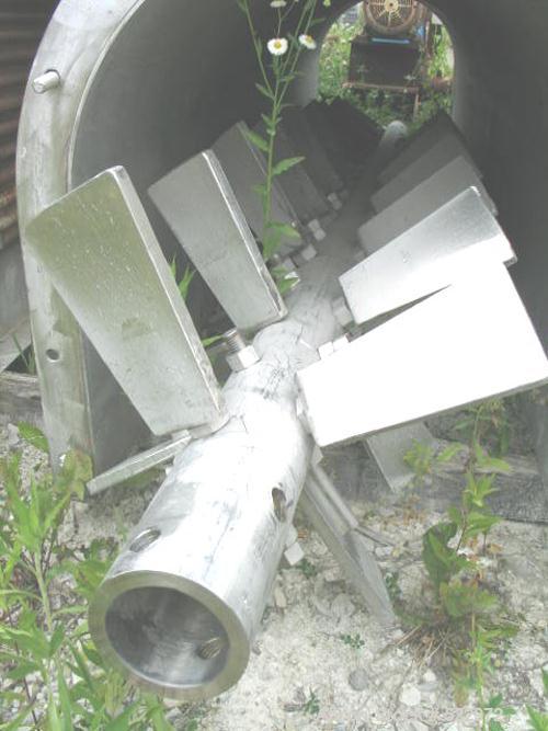USED: 24" x 30" long stainless steel paddle mixer, 30' long with (3)10' sections, 3.5" diameter coupling, 25" square flanged outlet, onepaddle ever 3" of shaft length, paddles are 9" x 4" x 3.25" tra...