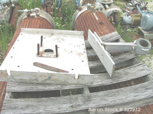 USED: 24" x 30" long stainless steel paddle mixer, 30' long with (3)10' sections, 3.5" diameter coupling, 25" square flanged outlet, onepaddle ever 3" of shaft length, paddles are 9" x 4" x 3.25" tra...