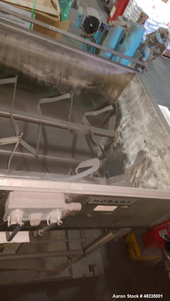 Used Hobart Blender, Model BL20. 220 gallon cap