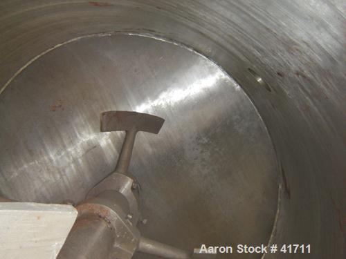 Used J.H. Day Cylindrical Paddle Mixer, 200 Cubic Feet Working Capacity, 316 Stainless Steel. 60" Diameter x 144" long. Carbon steel jacket rated 50 psi at 295 degrees F. Internal rated 50 psi at 295...