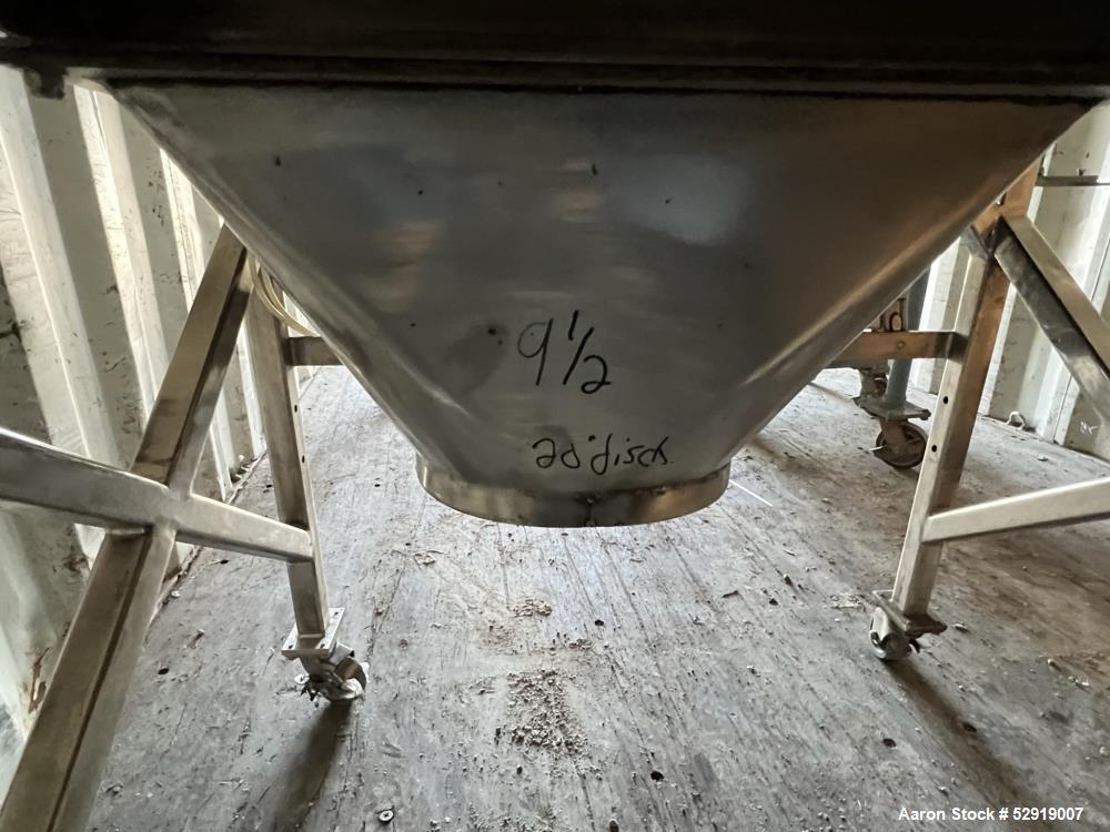 Used Paul O Abbe Stainless Steel Fluidizer – 0.7 Cu Ft for Sale