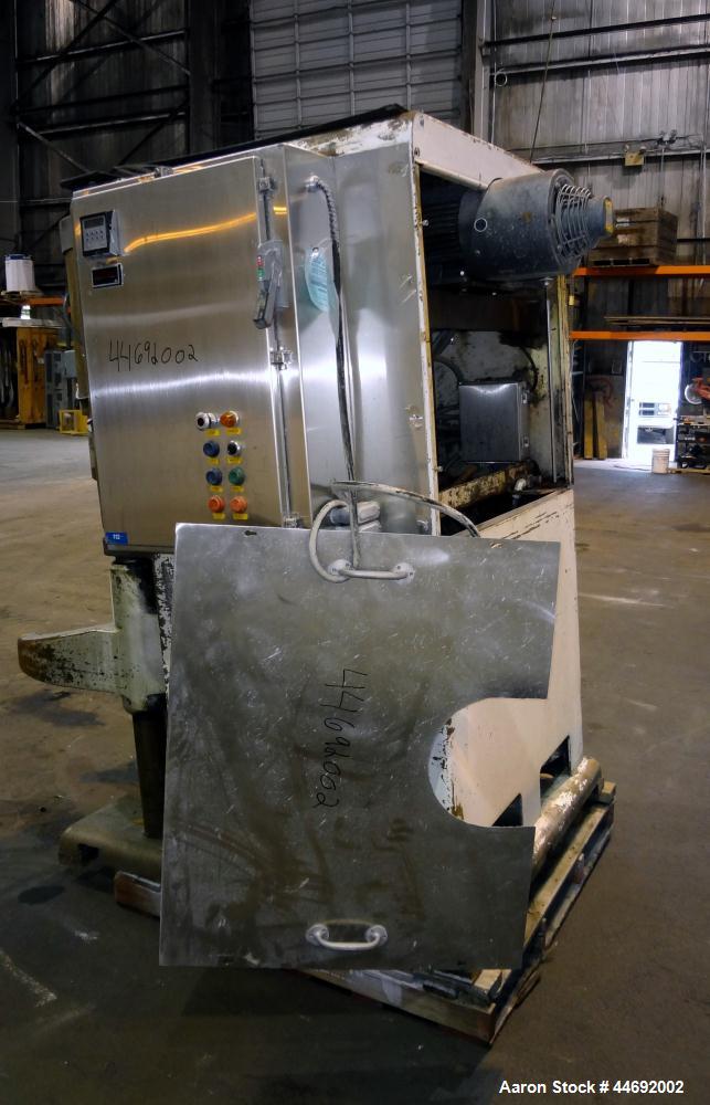 Used AMF Glen 340 Quart (85 Gallon) Planetary Mixer. Manual speed range 45 to 330 rpm. Includes (1) 304 stainless steel four wing attachment. Approximate 2hp elevating head motor, approximate 24-1/2 ...