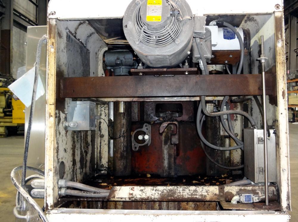 Used AMF Glen 340 Quart (85 Gallon) Planetary Mixer. Manual speed range 45 to 330 rpm. Includes (1) 304 stainless steel four wing attachment. Approximate 2hp elevating head motor, approximate 24-1/2 ...