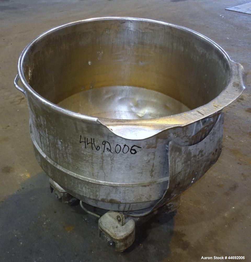 Used Stainless Steel AMF Glen 340 Quart (85 Gallon) Mixing Bowl