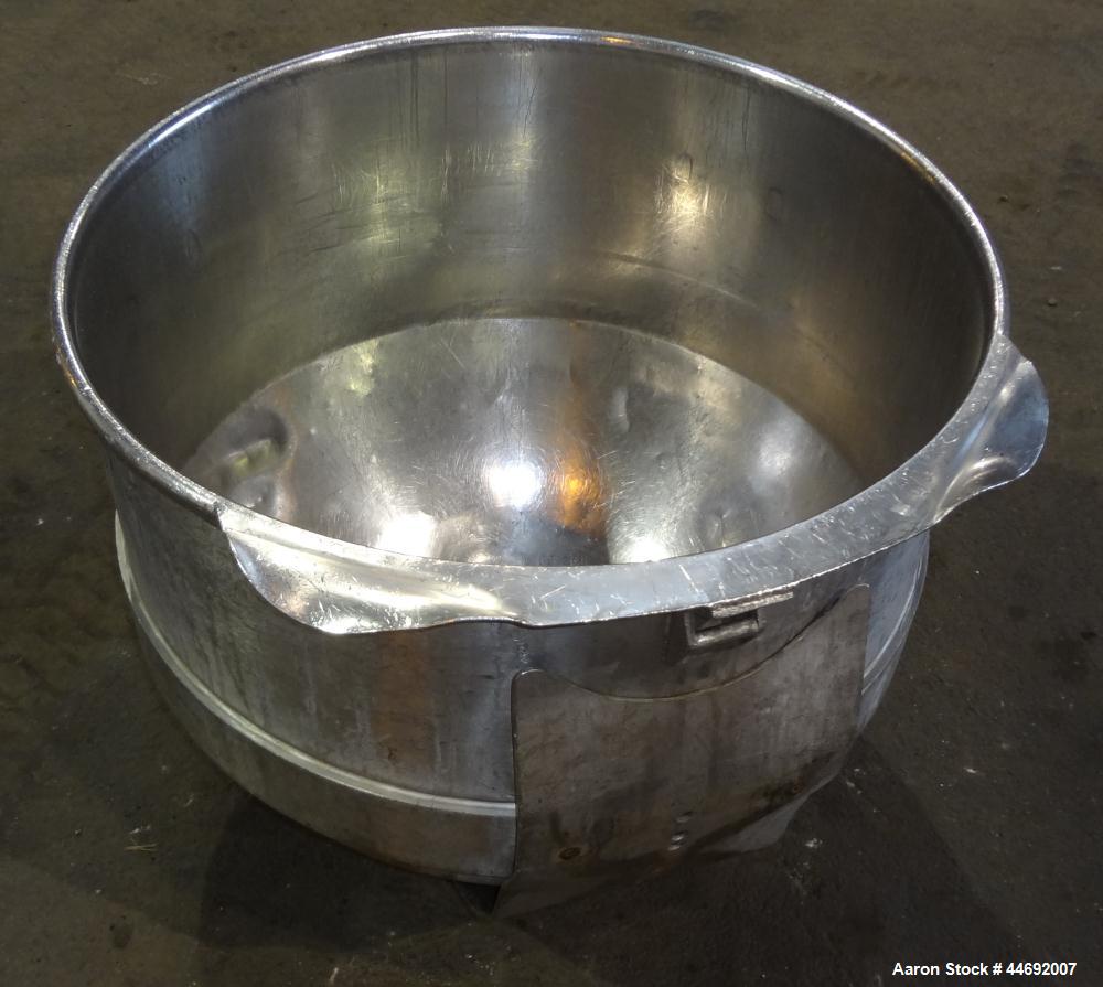 Used Stainless Steel AMF Glen 340 Quart (85 Gallon) Mixing Bowl
