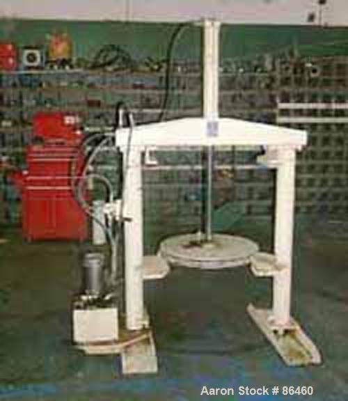 USED: Ross follower plate discharge press with 3/4 hp hydraulic pump.Lowered height 68", raised height 91". Last used with a model PVM-40.