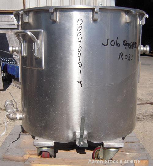 Used Ross 40 Gallon Mixing Can, 304 Stainless Steel. 25" diameter x 22" deep, stainless steel jacketed. 2" outlet. Mounted on casters.