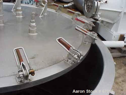 USED: Mixing can for an HDM100 (Ross) 100 gallon, 304 stainless steel,jacketed. 34" diameter x 28" straight side, flat bolt-on top, flatbottom. Includes follower plate. Openings: top (3) 1-1/2" NPT, ...