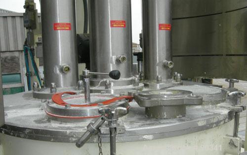 Used Ross Versa Mixer, Model PVM-100, 304 stainless steel.  Rated for full vacuum (29.5" HG) and 5 psi air for discharge purposes only. Change can design, triple agitation. (1) Anchor style agitator,...