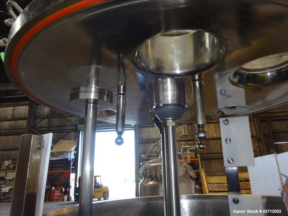 Used Hellmich Reactor, 112 Gallon, 316 Stainless Steel, Vertical.