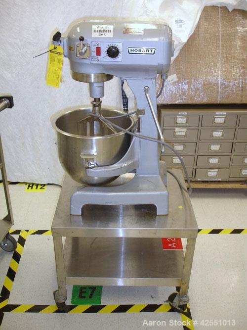 Used Hobart Mixer, Model AS 200T, 20 Quart. Stainless steel bowl and beater, 1/2 hp, 1/60/115 volt, 1725 rpm motor.