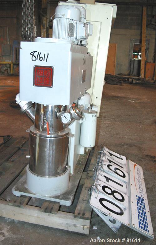 USED: Hong Yun Machinery planetary Powermix, model DLH-2. Mixing capacity of .75 to .50 gallons, total capacity of .6 gallons, 304 stainless steel. Jacketed mix can 6-3/4" diameter x 6-1/2" deep, top...