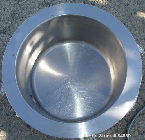 USED: Ross planetary Powermix, model PD-2. Mixing capacity of 1 quart to 1.5 gallon, total capacity of 2 gallons. 304 stainless steel, jacketed change can design polished, 9-5/8" diameter x 7-5/8" de...