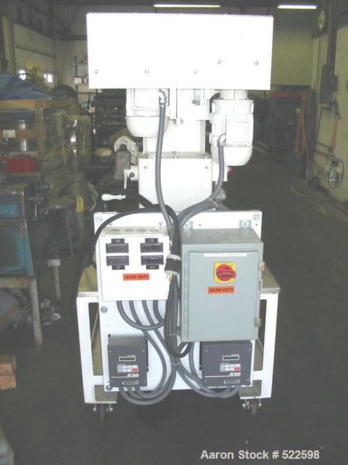 USED: Premier model ESD/V-2/1 two gallon dual shaft vacuum mixer withcan (similar to Ross PVM-2). Sanitary stainless steel construction,2.7 gallon total capacity, 1.5-2 gallon working capacity, stain...