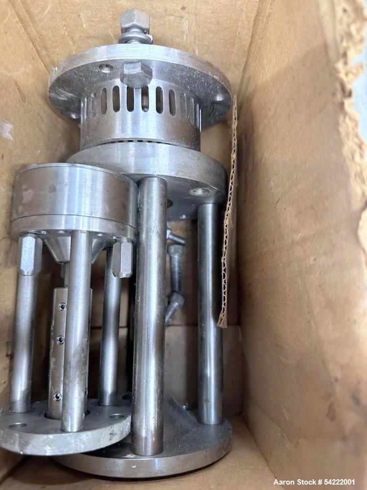 Used Ross Vacuum Mixer, Model PVM10. 10 gallon capacity. Triple shaft. Explosion proof. 3/60/480V. Previously used for chemicals.