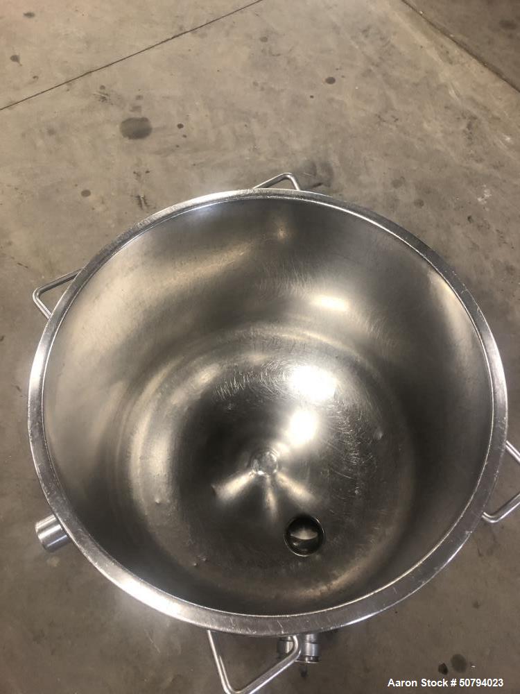 Used Tonelli Universal 2000 U3300 Vertical Planetary Dough Mixer