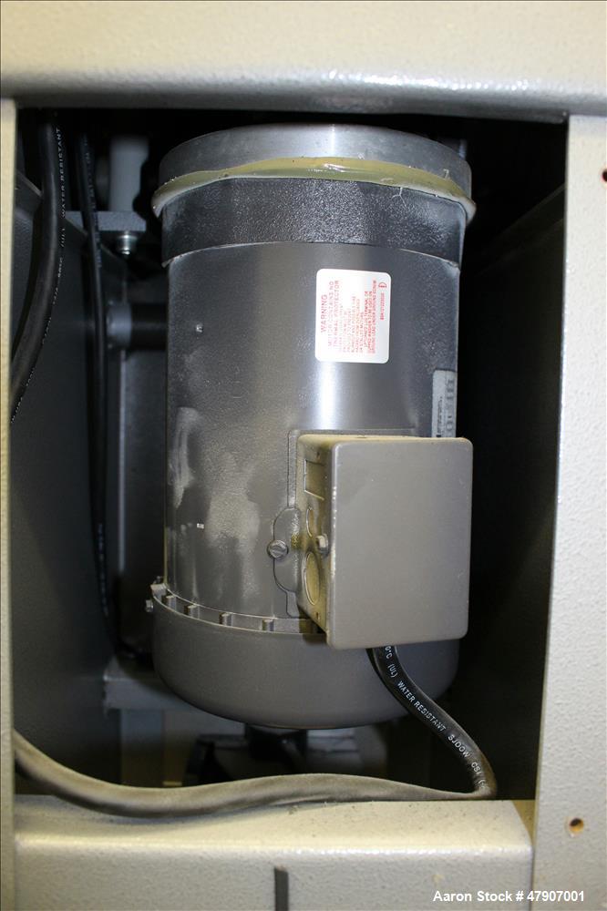 Used Welbilt Varimixer, 40 Quart (10 Gallon), Model W40. Manual speed range 60-280 rpm. Driven by a 3hp, 3/60/220/440 volt, 1725 rpm motor. Manual speed change, manual bowl lift, and operator control...