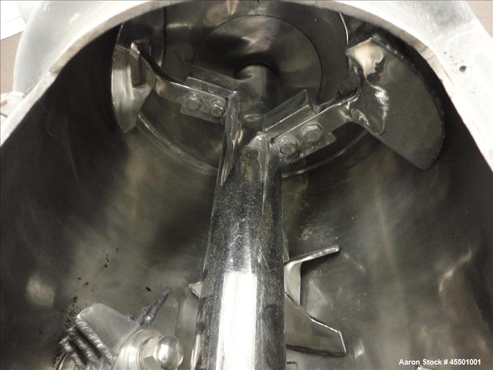 Used Plow Mixer, 304 Stainless Steel, Jacketed, approximately 1.76 Cubic Feet
