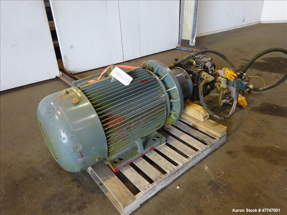 Used Littleford Vacuum Dryer Plow Mixer, Model VT-4200-D, Total capacity 148.3