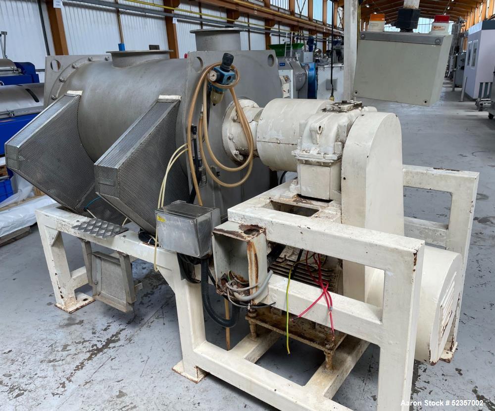 Used Morton Machine Plow Mixer, Model FKM600D, 321 Stainless Steel. Total capacity 21.18 cubic foot (600 liter), working capacity 14.13 cubic foot (400 liter). Approximately 790mm (31.1") diameter x ...