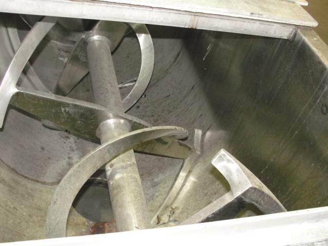 Used- 30 Cubic Foot Total Capacity Stainless Steel Ribbon Mixer