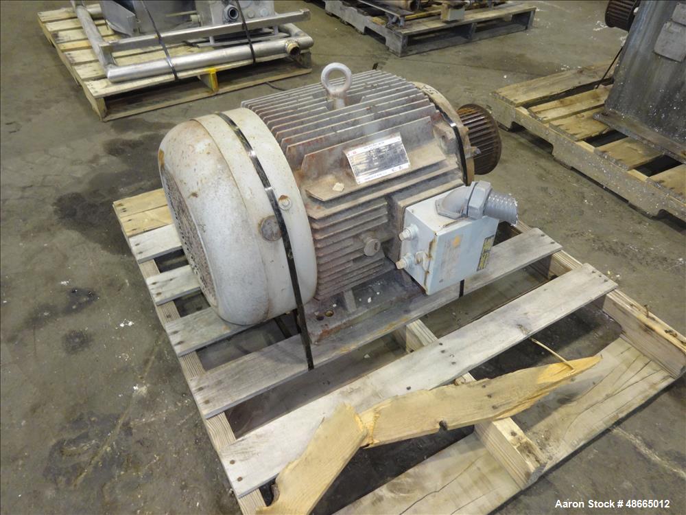 Used- Ribbon Blender, Approximate 178 Cubic Feet, 304 Stainless Steel.