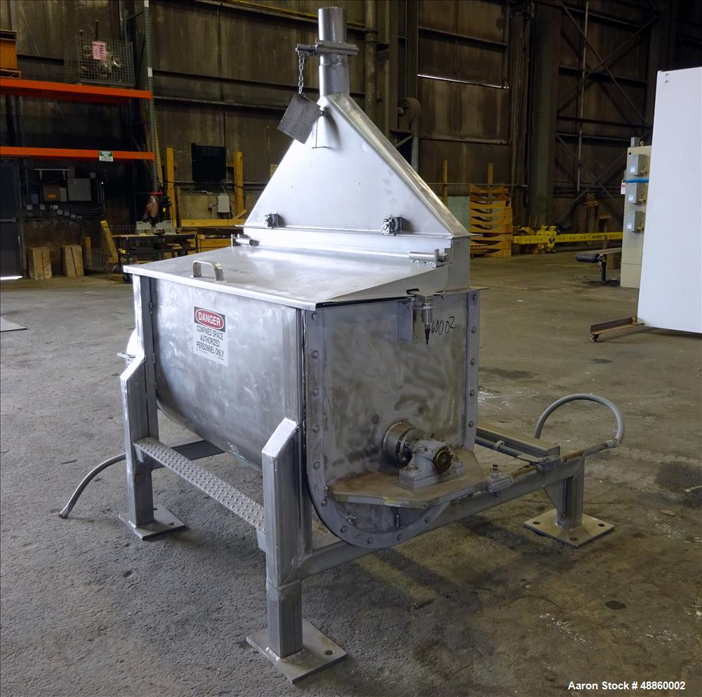 Used Ribbon Blender, Approximate 11.9 Working Cubic Feet Capacity, 304 Stainles