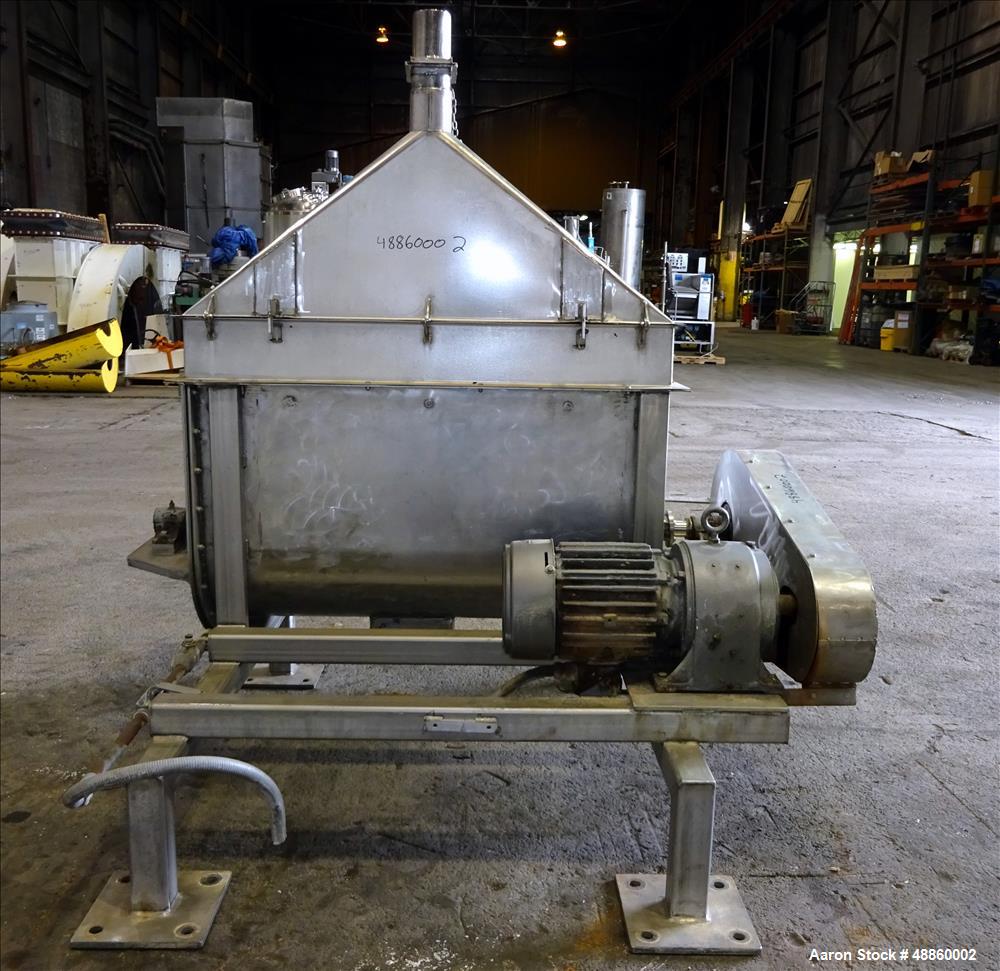 Used Ribbon Blender, Approximate 11.9 Working Cubic Feet Capacity, 304 Stainles