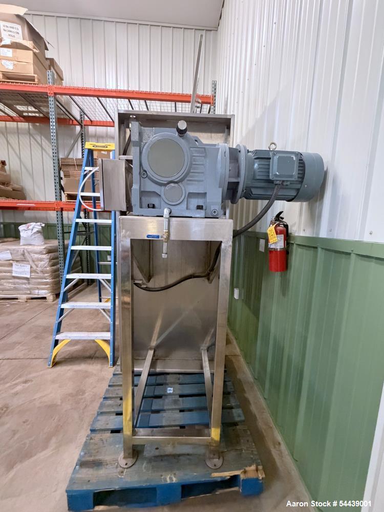 Used 1,000L Stainless Steel Dual Ribbon Blender – 10 HP Industrial Dry Powder Mixer (2024)