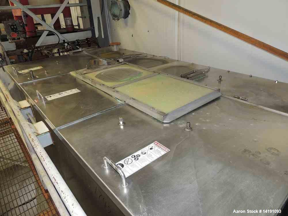Used 200 Cu Ft 304 Stainless Steel Ribbon Blender. Mfg Aaron Process
