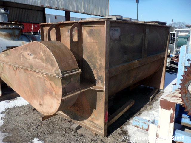Used Hayes & Stolz Ribbon Blender, 128 Cubic Feet, Carbon Steel. Approximately 58" wide x 103" long trough, double ribbon, chain and sproket driven with 30hp motor drive.