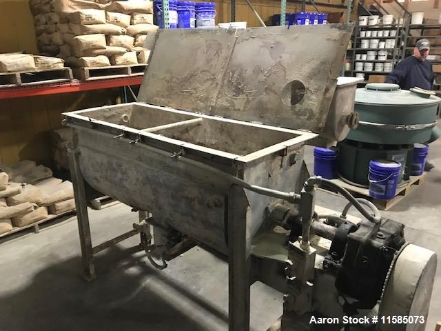 10 Cubic Foot (approx.) Stainless Steel Ribbon Blender