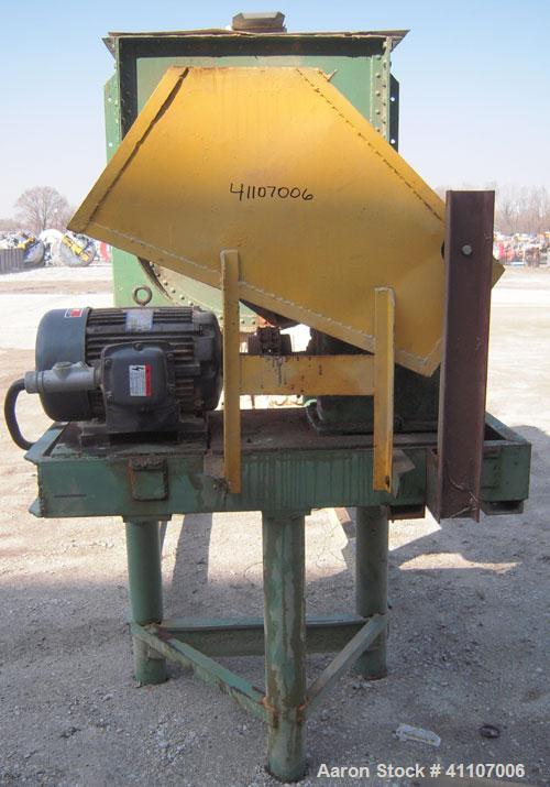 Used J.H.Day Double Spiral Ribbon Blender, Approximately 32 Cubic Foot Capacity, Carbon Steel. Non-Jacketed trough measures 81" long x 28" wide x approximately 30" deep. 2 1/2" diameter shaft, inner ...