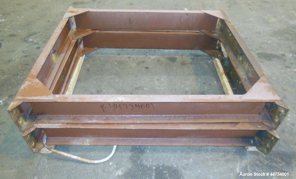 Used J.H. Day Double Spiral Ribbon Blender, 100 Cubic Feet Working Capacity (115 Total), 304 Stainless Steel Clad. Carbon steel jacketed trough 40" wide x 120" long x approximately 47" deep, no ratin...