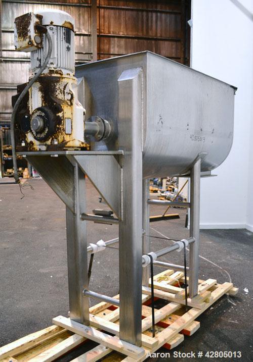 Used Lee Industries Double Spiral Ribbon Blender, 27.8 Cubic Feet (1200 Pound) Working Capacity, Model 1200TDR, 316 Stainless Steel. #4 Finish Non-jacketed trough 30 wide x 60 long x 32 deep. Open to...