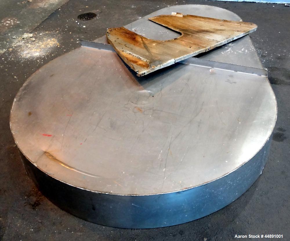 Used Mueller Double Spiral Ribbon Blender, 220 cubic feet working capacity, 304 stainless steel.  304 Stainless steel non-code dimple jacketed trough 60" wide x 129" long x approximately 60" deep, ra...
