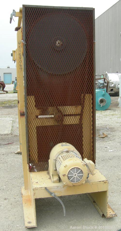 Used Paul O Abbe #10 Double Spiral Ribbon Blender, 40 cubic feet working capacity, 304 stainless steel. Carbon steel jacketed trough 30'' wide x 88'' x approximately 34" deep, rated 14 psi. 5" diamet...
