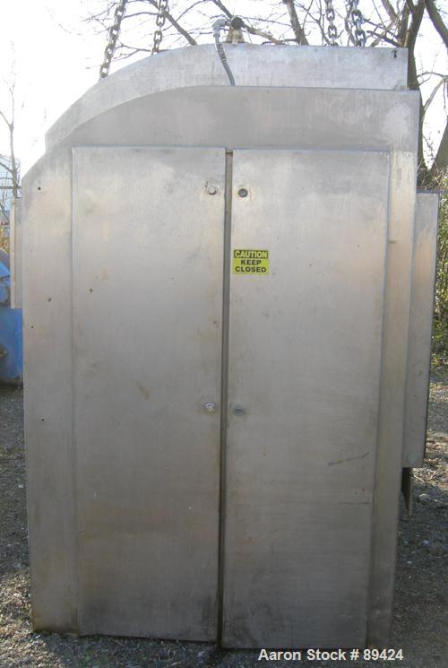 USED: Bakers Equipment / Winkler single arm mixer, approximately 2400 pounds (395 gallons) mixing capacity, 304 stainless steel. Jacketed bowl approximately 44" front to back x 48" left to right x ap...