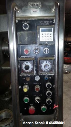 Used Oshikiri Model HM1000FJ Horizontal Mixer. Machine is of 304 stainless steel construction. Approximately a 1000 pound (450 KG) dough weight batch size. Stainless steel jacketed bowl approximate 4...