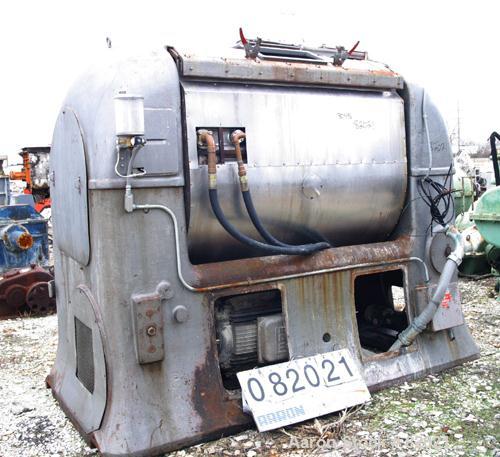 USED: Readco high speed dough mixer, model 16 dreadnought, 304 stainless steel. 1600 pound batch size. Glycol jacketed bowl approx 44" front to back x 60" left to right x 45" deep. 3 bar agitator, ap...